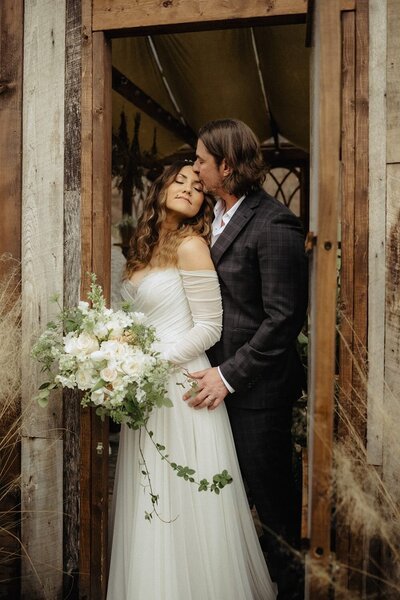 142-green_house_styled_shoot